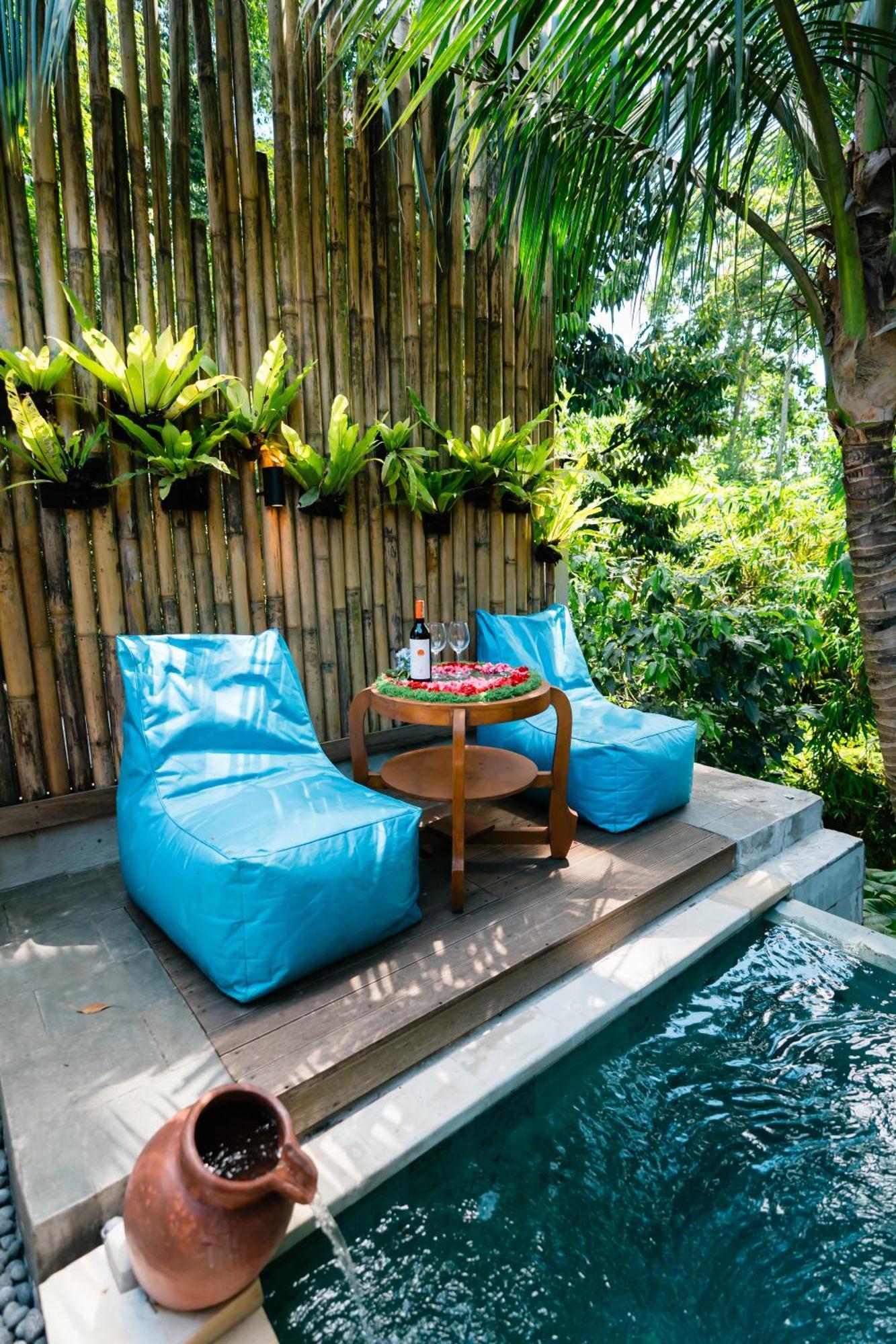 Отель Ngesil Private Joglo & Pool Убуд Экстерьер фото